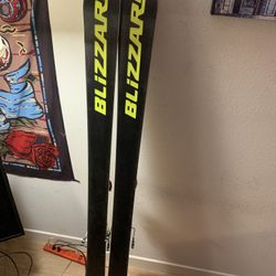 2010 Blizzard Titan Atlas 