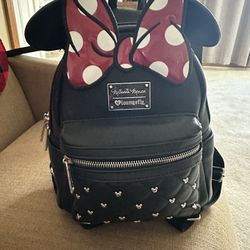 Lounge Fly Minnie Mouse Backpack