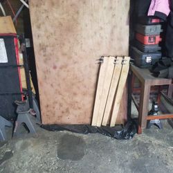One Table And 4 Chairs 