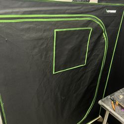 Full Indoor Grow Setup – Tents, Lights, Fans (Mars Hydro & Spider Farmer)