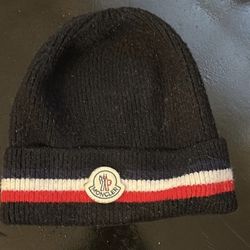 moncler beanie 