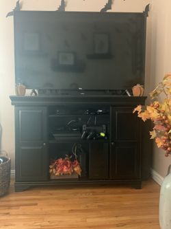 Solid wood media cabinet - black