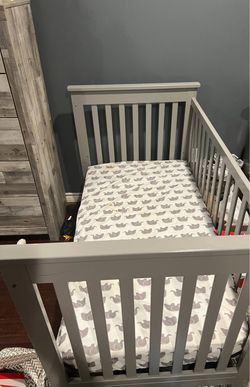 Baby crib
