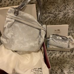 NEW Authentic Coach Satchel And Wristlet Set White/Silver