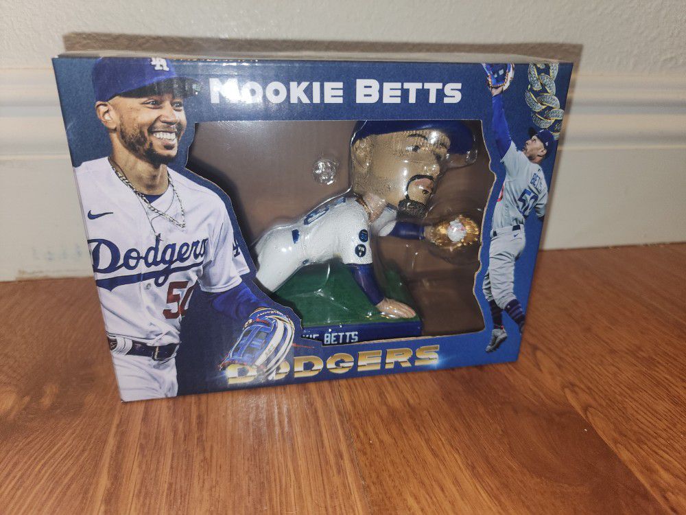 Dodgers Mookie Betts jersey for Sale in Ontario, CA - OfferUp