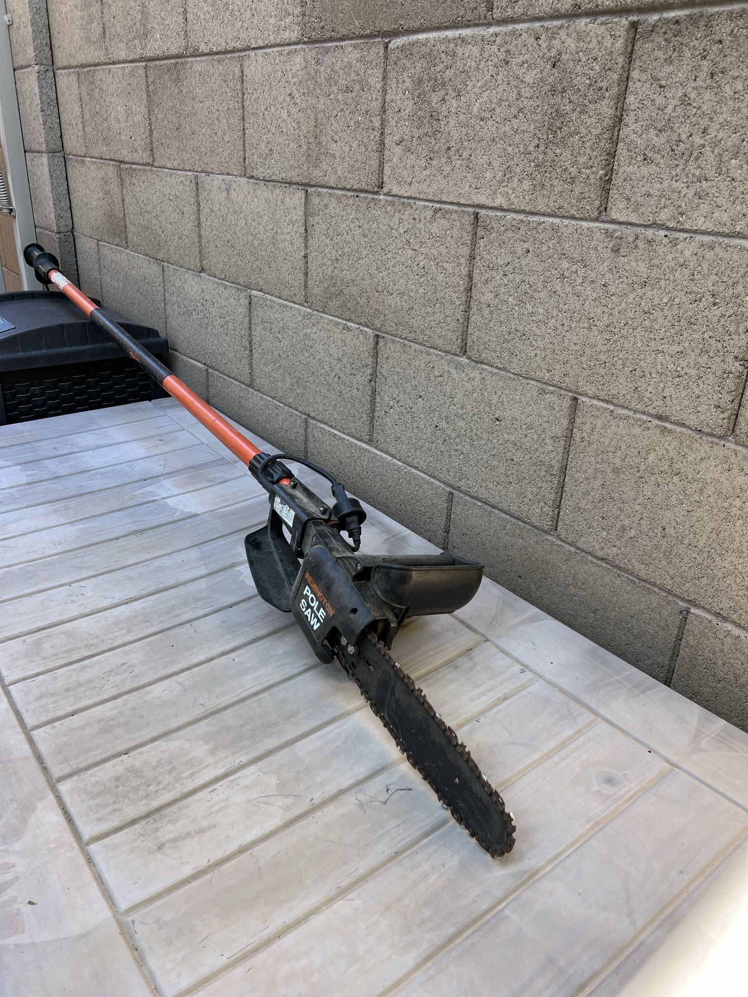 Remington Electric Pole Saw