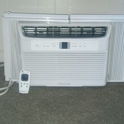 Frigidaire 6k BTU Window AC
