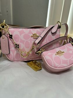 Coach bag 🎀💝
