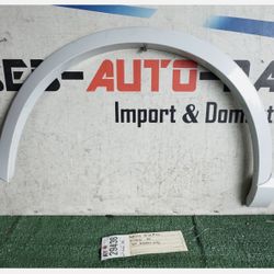 2015 - 2016 - 17 - 2018 AUDI Q3 LEFT FRONT WHEEL FLARE FENDER ARCH MOLDING OEM AY29436
