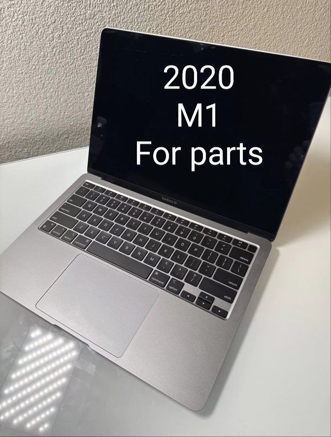 MacBook Pro M1 A2338