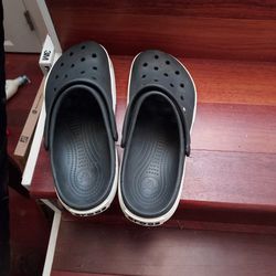 Crocks 9/10 Size Woman And Man. Other Items In my List 