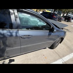 (For Parts!! ) Toyota Corolla 2014 (Totaled)