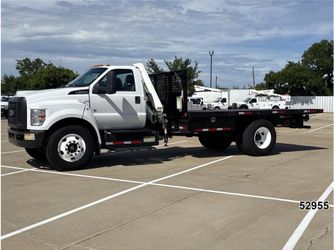 2022 Ford F-650 Gas
