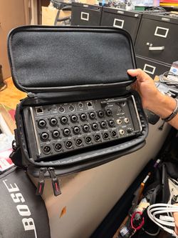Behringer X Air18