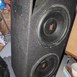2 12" JBL with sound ordinance Box And JBL amp