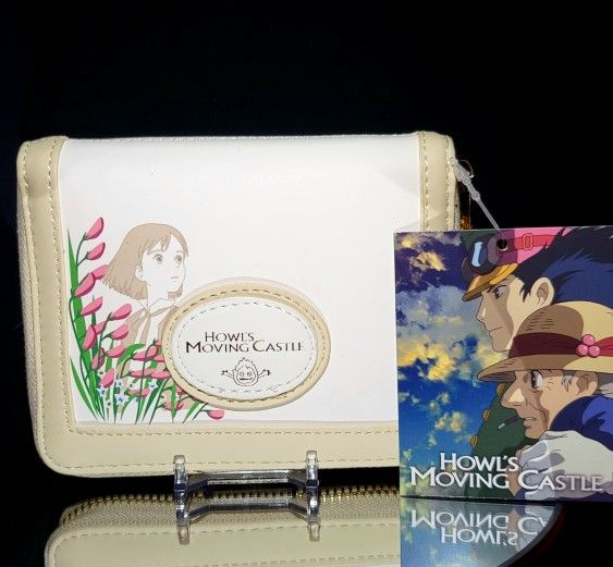🏰Studio Ghibli Howl’s Moving Castle Sophie & Howl Floral Small Zip Wallet