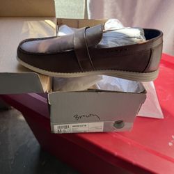 Men’s Size 8.5 Shoes 