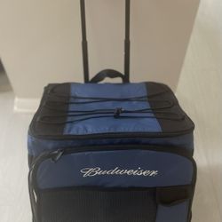 Rolling Cooler  Insulated, Soft,  Foldable , with  Pockets -  Great for Beach or Picnic - NEW only 2 left