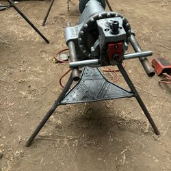 Ridgid 300 Pipe Threading Machine with Ridgid 975 Roll Groover