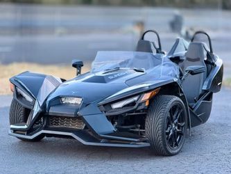 2023 Polaris Slingshot