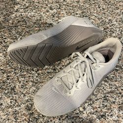 Nike Metcon 5 Gunsmoke/Wolf grey Size 13