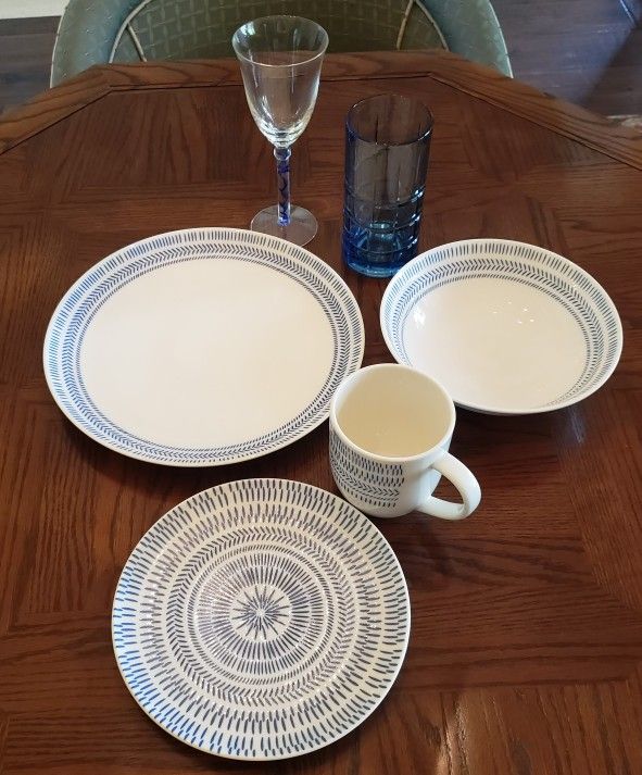 Dinnerware