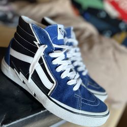 HIGHTOP VANS SIZE 10