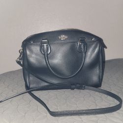 Coach Crossbody  $9