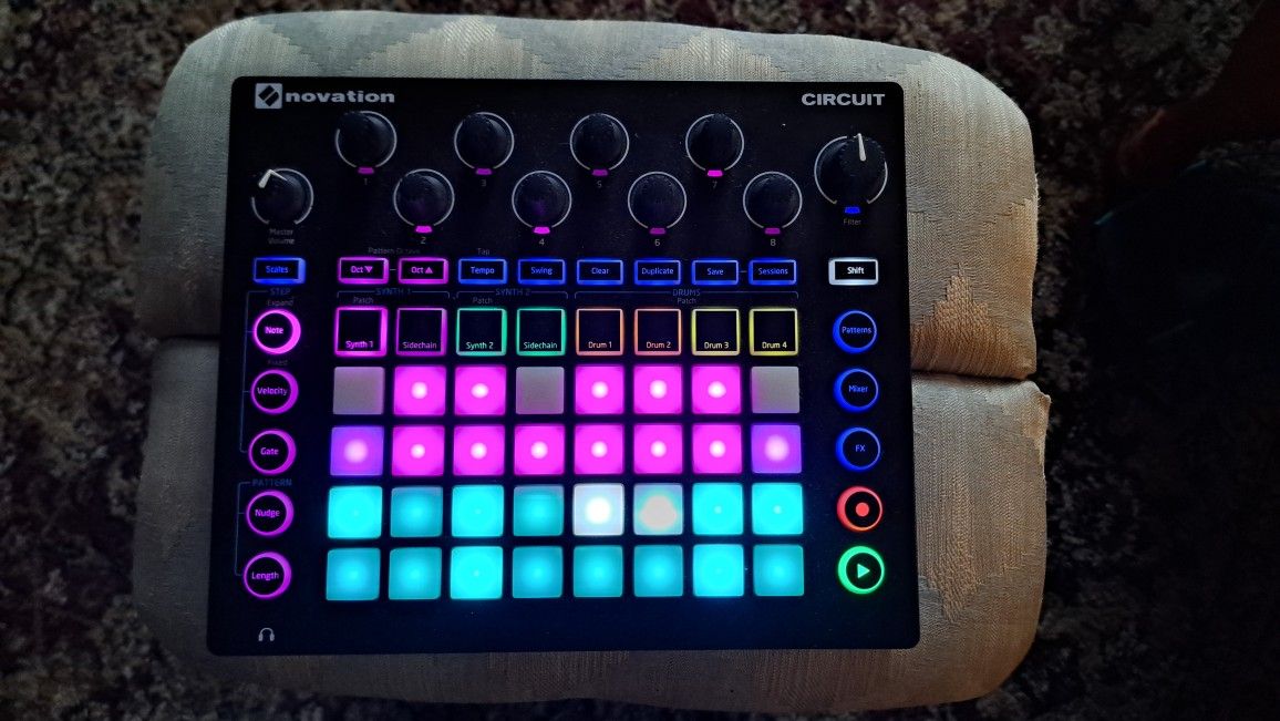 Novation Circuit Groovebox
