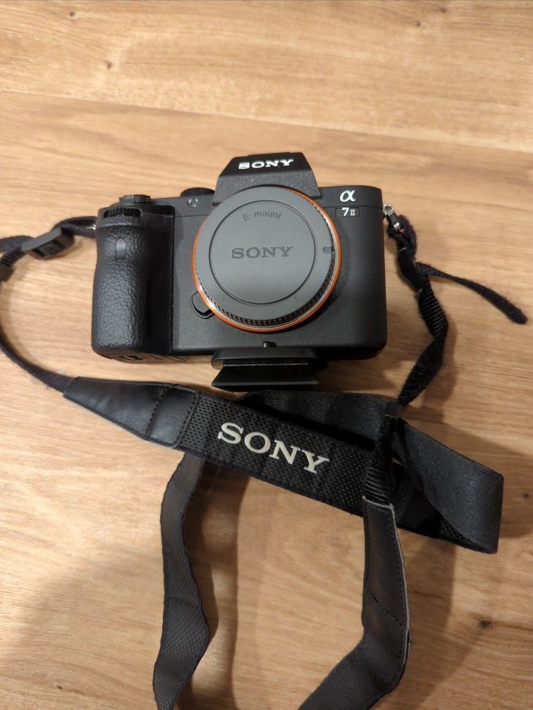 Sony Alpha 7 II (2) for Sale in Portland, OR OfferUp
