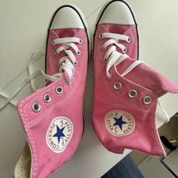 Pink  Unisex Converse