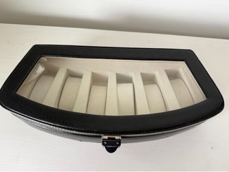 Watch box holder