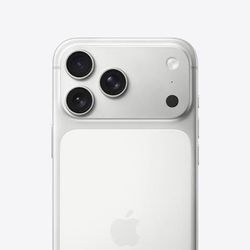 Silver iPhone 17 PRO MAX