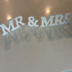 Mr And Mrs Sign 