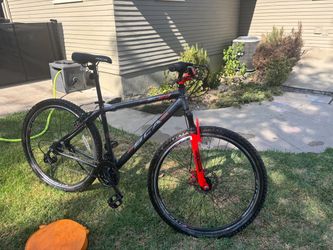 Mongoose 29” Aluminium Mountain Bike