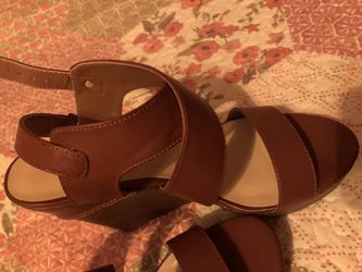 Size 9 1/2 w