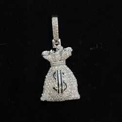 Diamond Pendant 