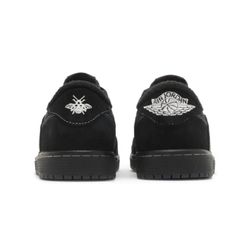 Travis Scott Black Phantom