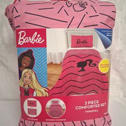 Colcha  marca barbie