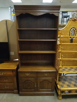 Pennsylvania House Hutch 