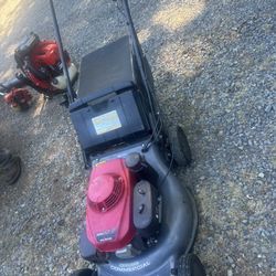 Honda Commercial Lawnmower 