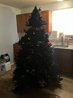 Print Christmas tree Ava now