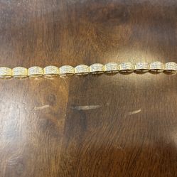 Tennis Bracelet 10k Baguette Over 2ct
