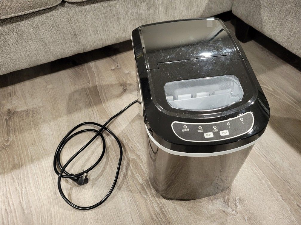 Magic Chef Portable Ice Maker