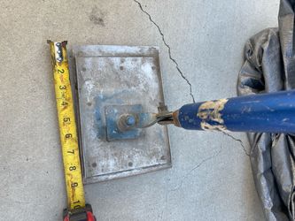 Concrete edger