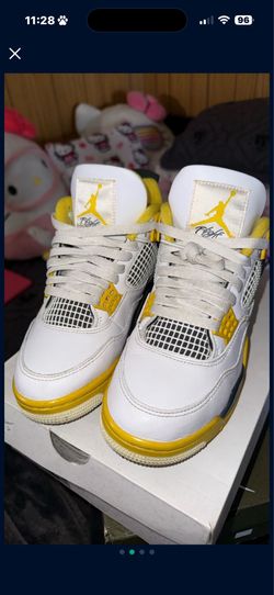 Jordan Retro 4s