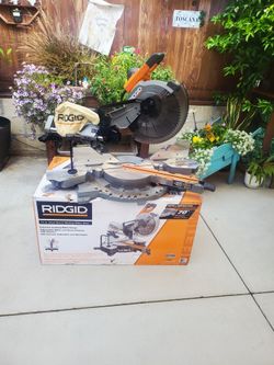 Ridgid Amp Corded 12 in. Dual Bevel Sliding Miter Saw with 70 Deg. Miter Capacity and LED Cut Line Indicator