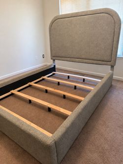 Upholstered Bed Frame with Headboard