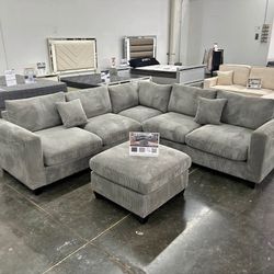 BRAND NEW 4PCS SECTIONAL SOFA SET WITH OTTOMAN AND ACCENT PILLOW INCLUDED $499