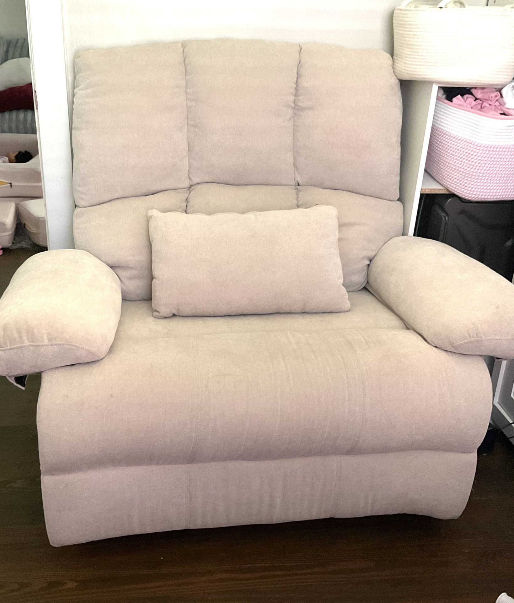 Recliner Like New